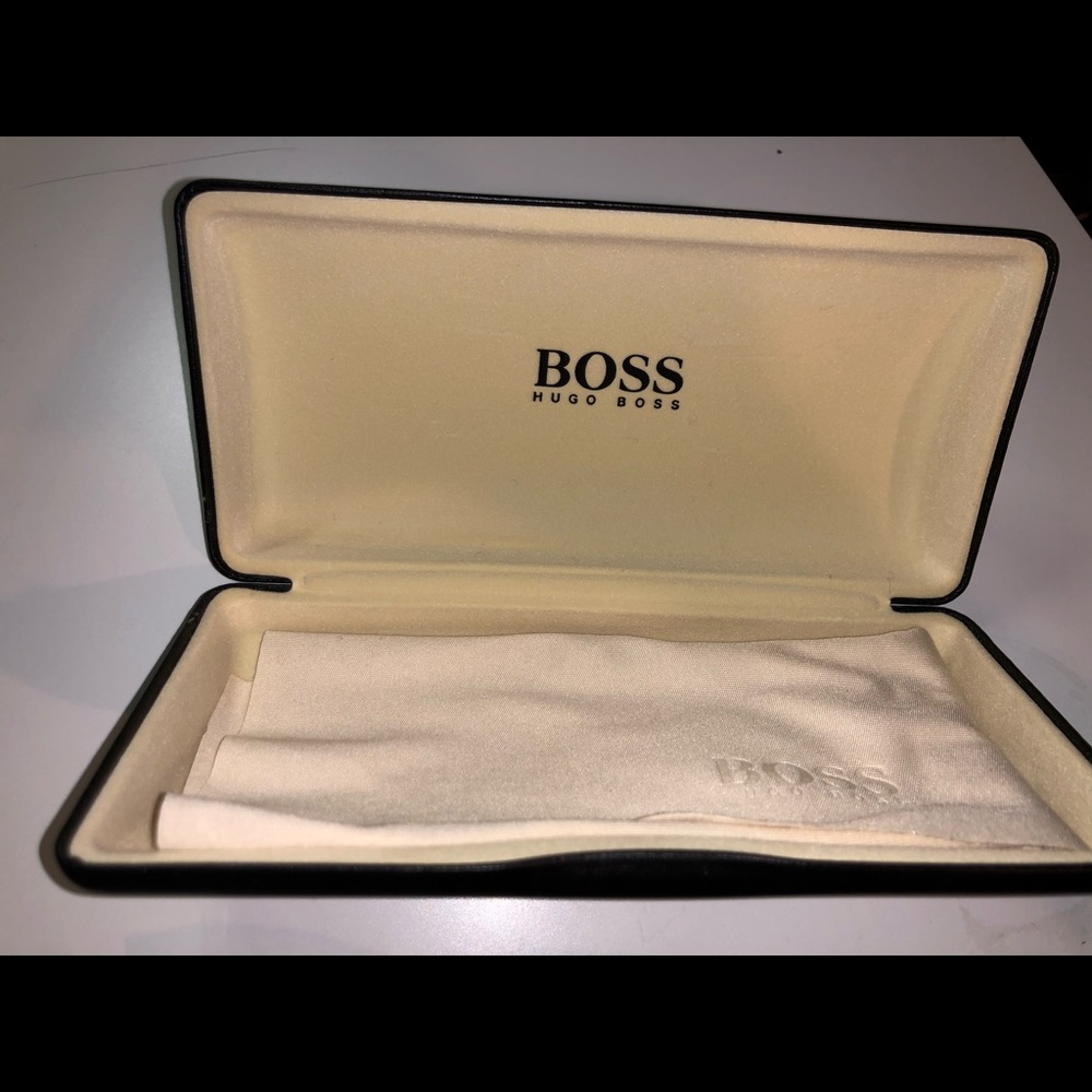 👓Hugo Boss Eyeglasses - Picture 5 of 5